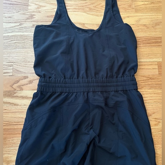 Athleta Unbound Black Jumpsuit - Size Small - Picture 5 of 11